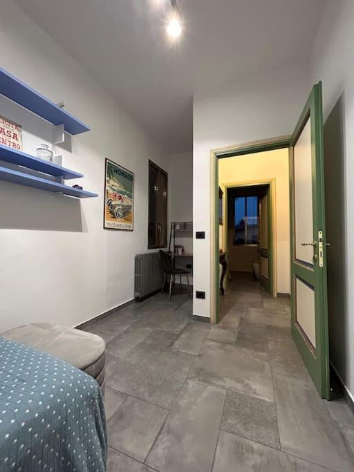 App Di Tania Apartment Reggio Emilia Bagian luar foto